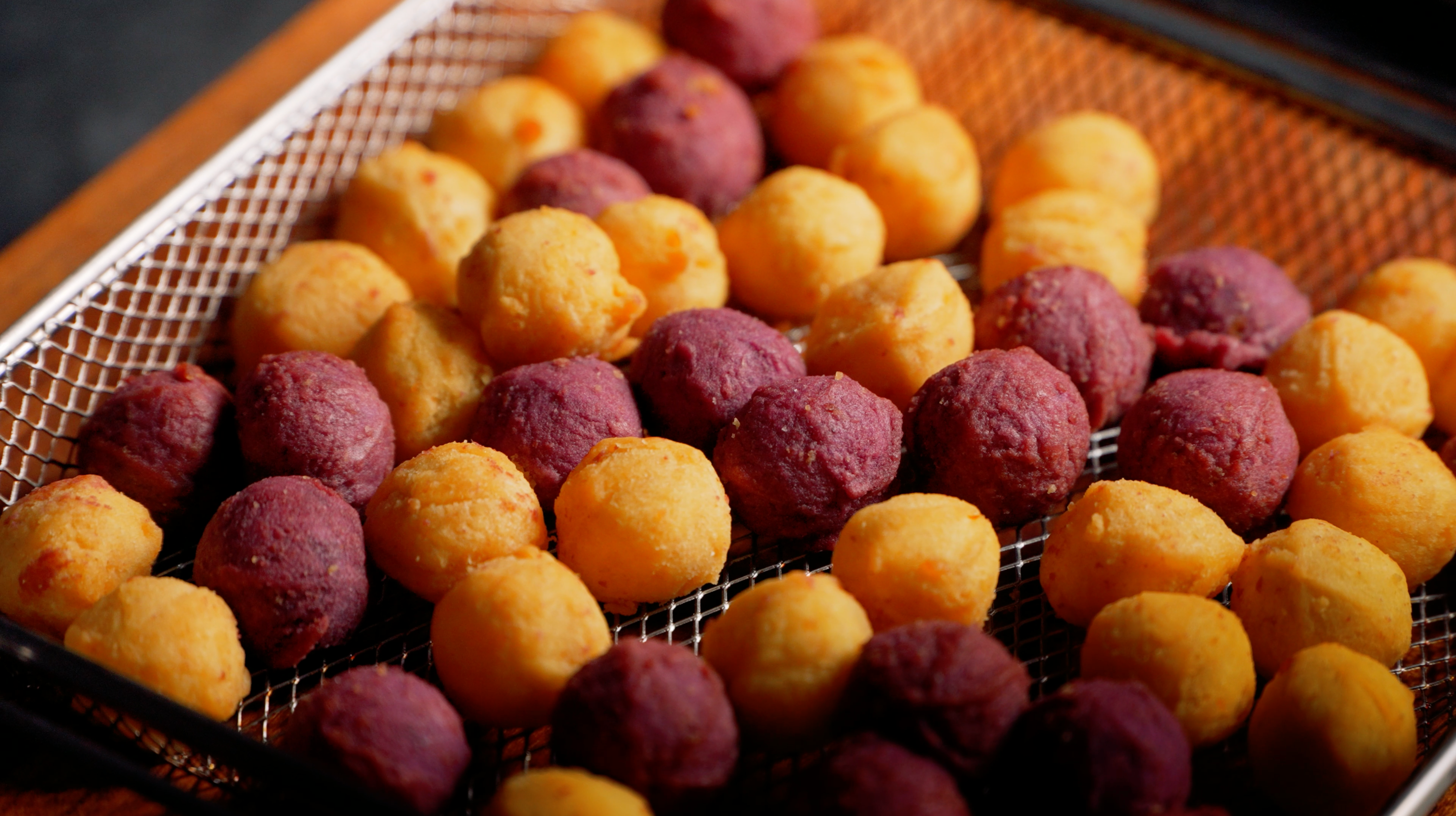 Lumo oven cooking – purple and golden sweet potato balls in oven basket
